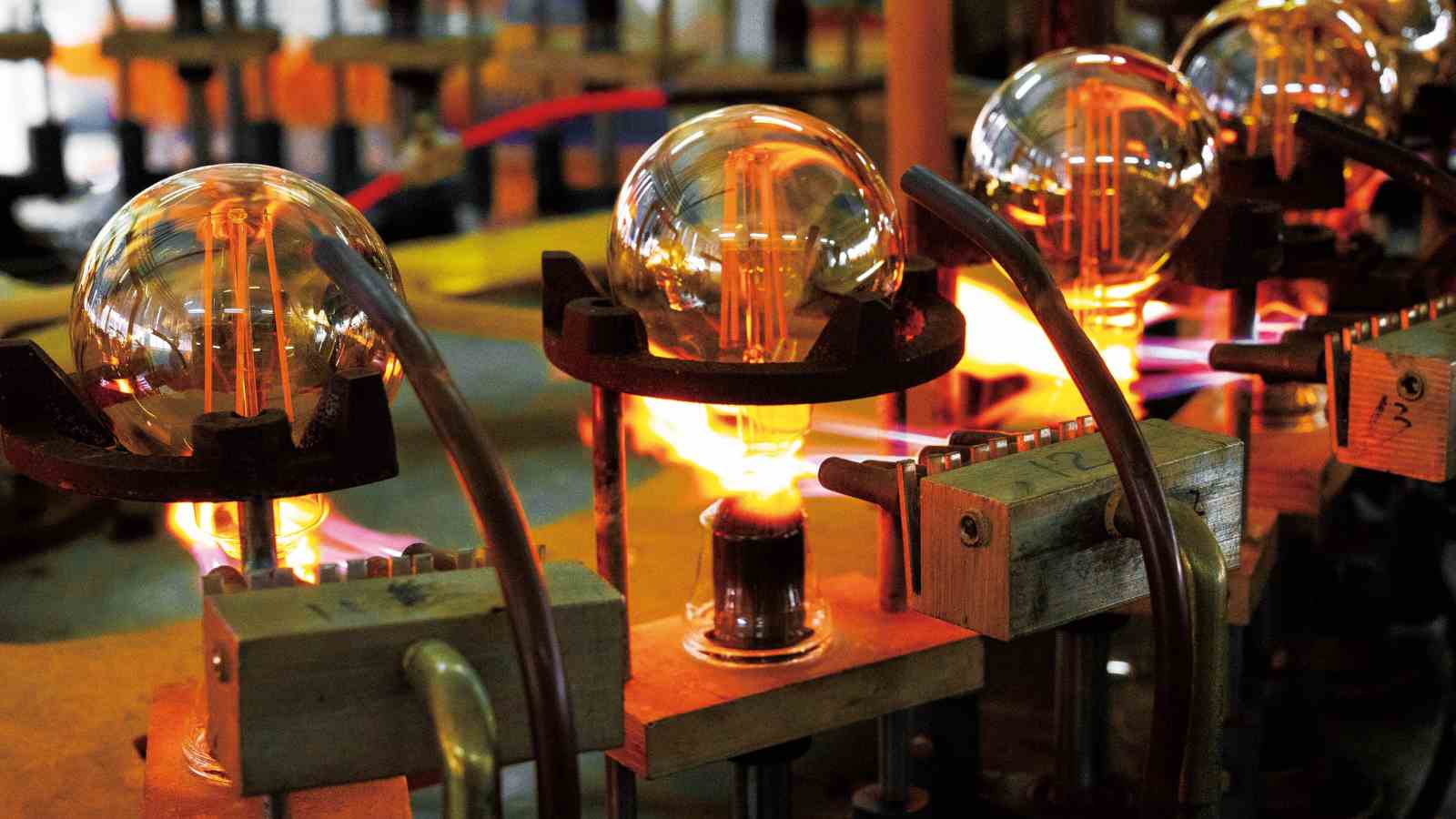 The Lighting Industry and Vendor Managed Inventory